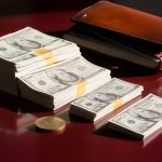control money while gambling