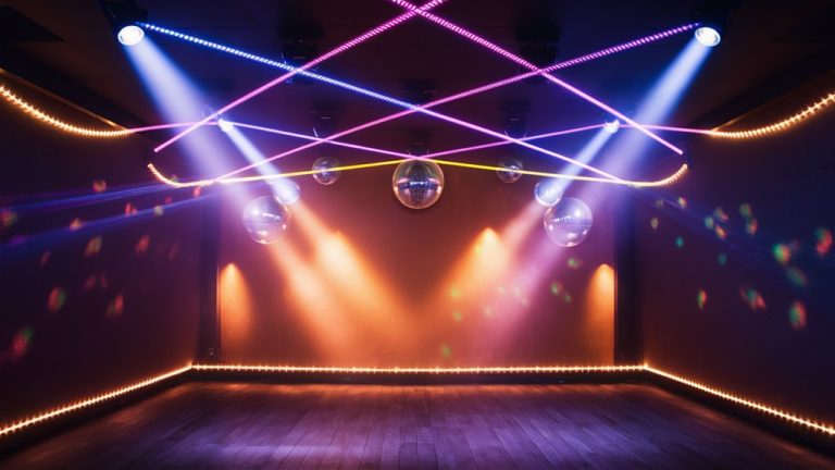 lighting makes karaoke better